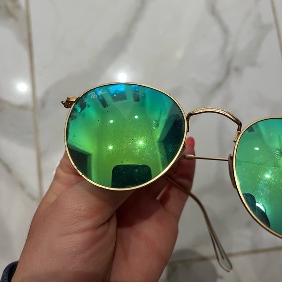 Polarized green round sunglasses - Picture 3 of 4